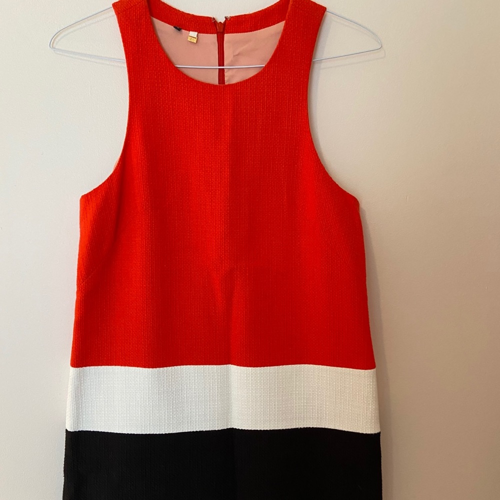 4C dress size 8